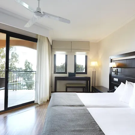 Insotel Fenicia Prestige & 5* Santa Eularia des Riu
