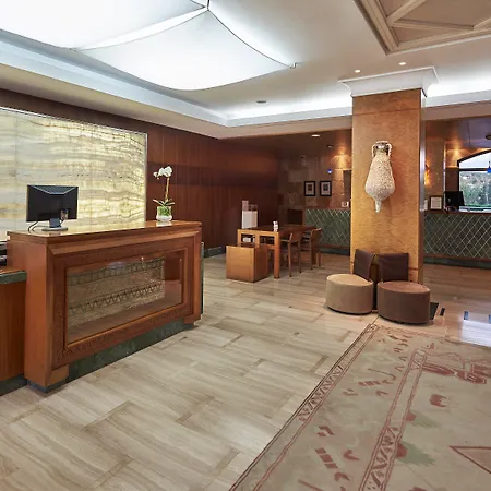 Insotel Fenicia Prestige Suites&spa 5* Santa Eulària des Riu
